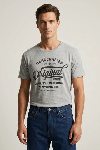 Męski szary t-shirt z nadrukiem vintage