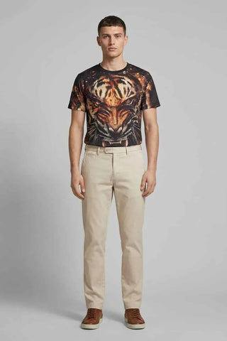 Meski Czarny T-shirt z Realistycznym Motywem Tygrysa