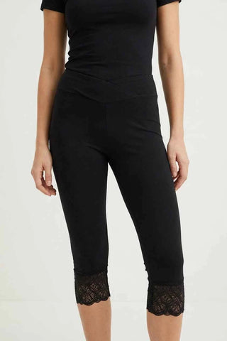 Damskie legginsy 3/4 z koronką i pasem crossover