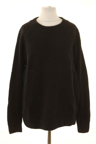 Sweter czarny