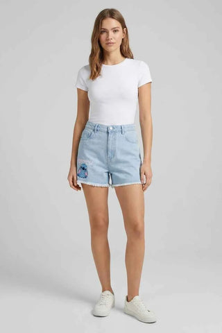 Damskie jasnoniebieskie szorty jeansowe z haftem Stitch
